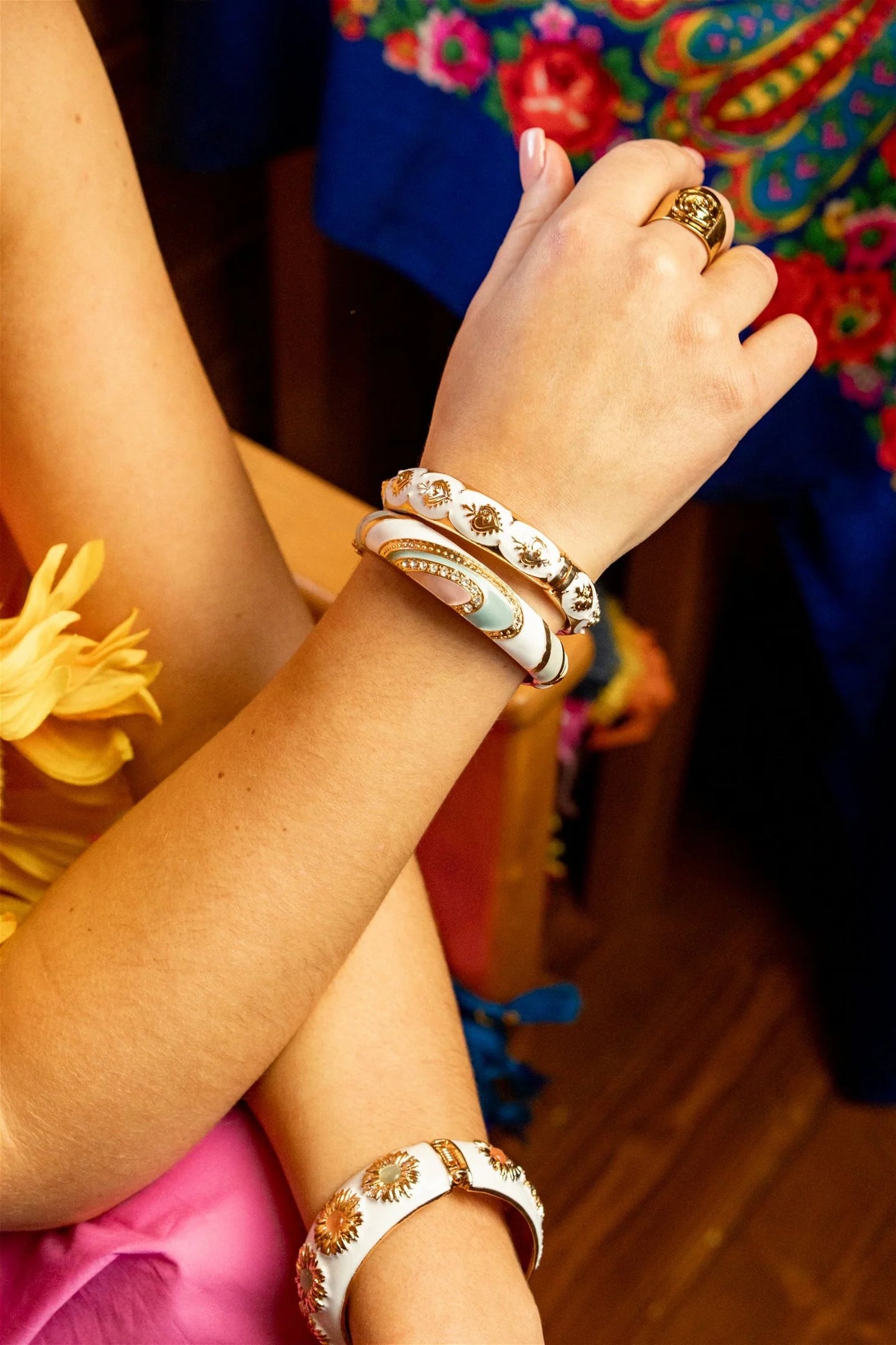 Brazalete Ex-Voto Azul Chapado en Oro 23K