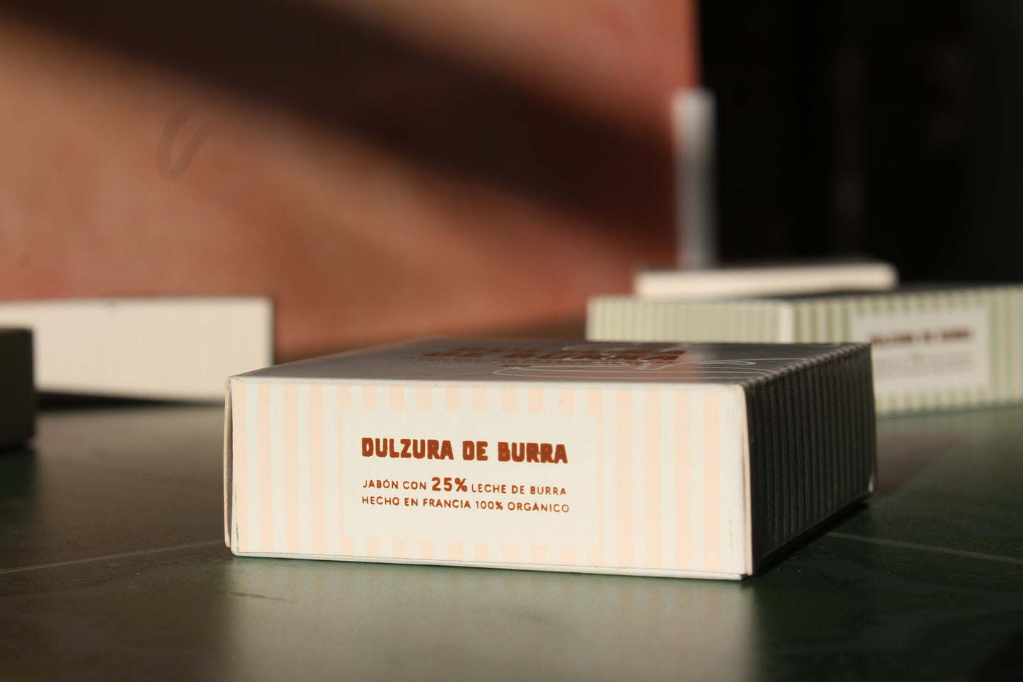 Jabón con 25% Leche de Burra y Miel Orgánica